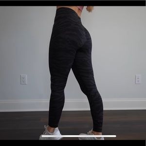 Gymshark Adapt animal seamless legging